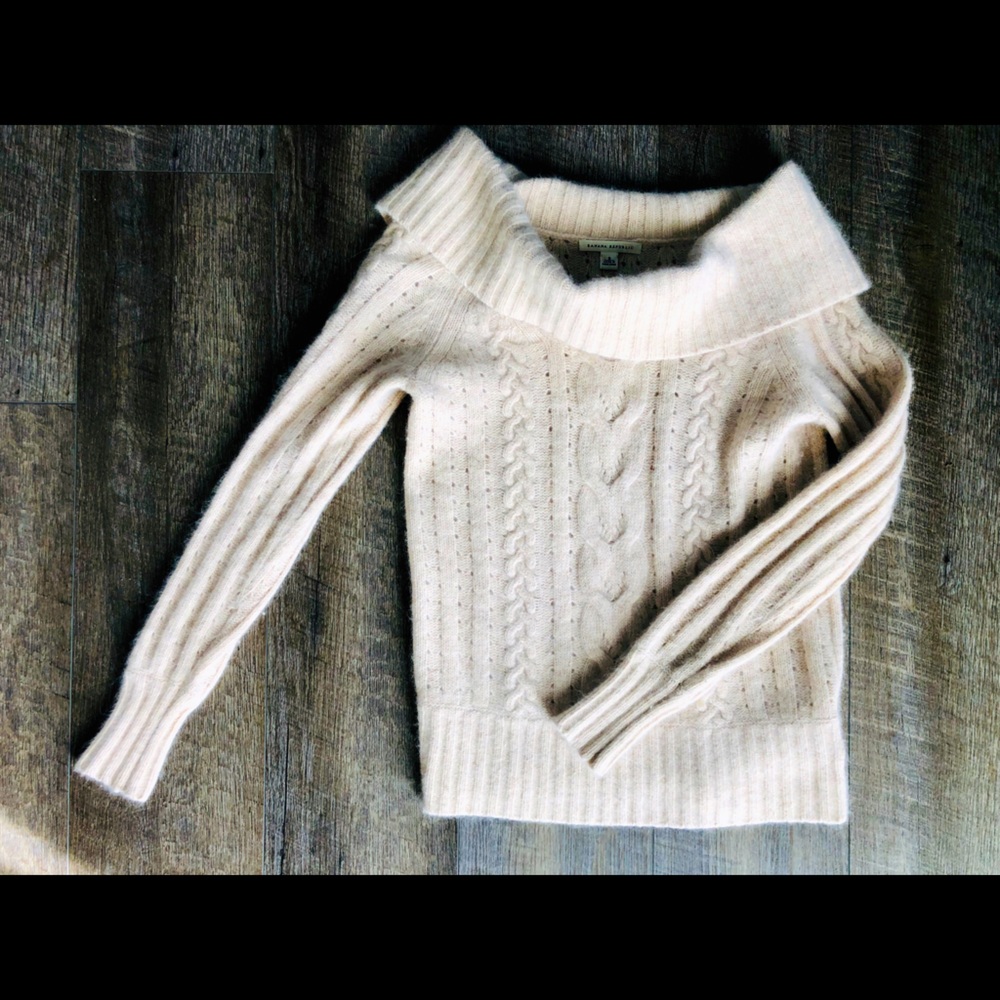 Banana Republic Angora/Lambswool sweater